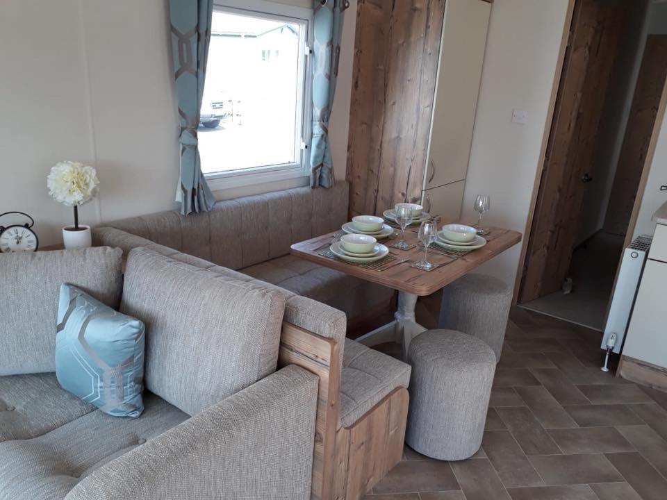 Hotel Westerley Cove à Lymington Extérieur photo